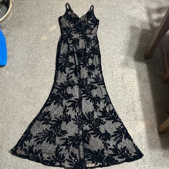 Dress The Population Sharon Lace Sequin Floral Mermaid Maxi Gown Black Small - Picture 11 of 14